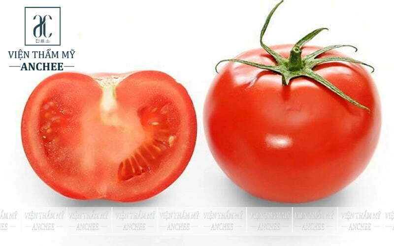 Cách trị mụn lưng thâm lâu năm cấp tốc bằng cà chua 