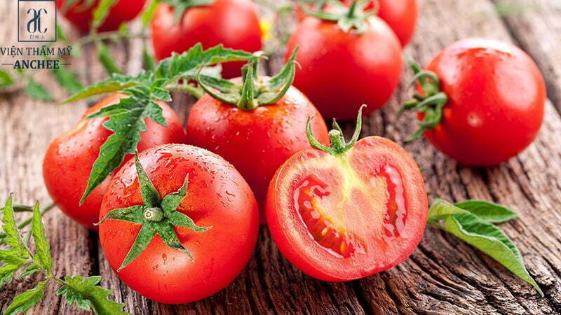 Phương pháp trị mụn đỏ bằng cà chua
