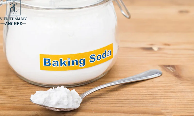 Baking Soda tươi mát có thể giúp trị mụn trên trán