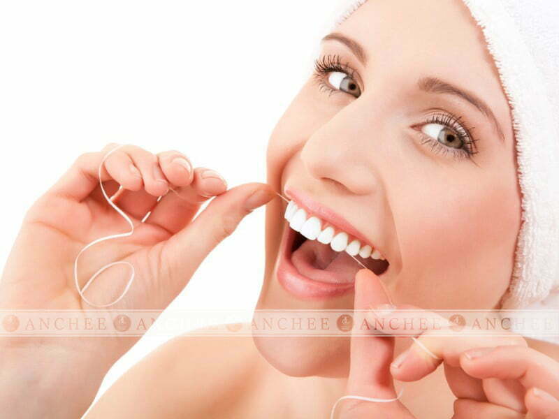 Cách vệ sinh răng miệng sau khi phun môi để lên màu đẹp