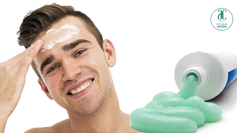 Phương pháp trị mụn bằng kem đánh răng có thực sự tốt không